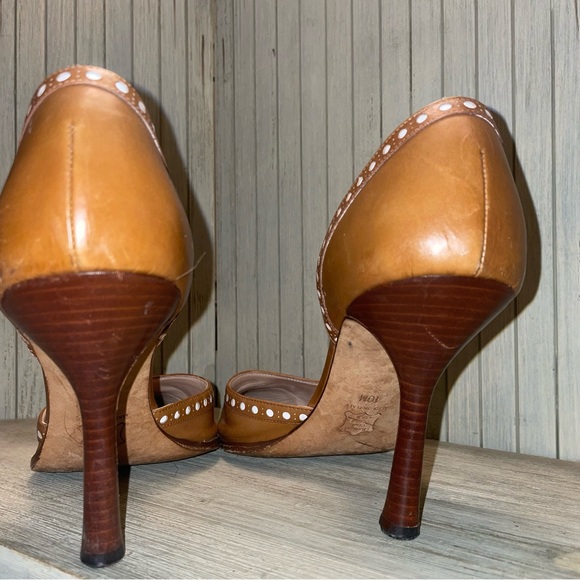Michael Kors Caramel Leather Pointed Toe Heels Made in Italy 10M - Picture 9 of 9
